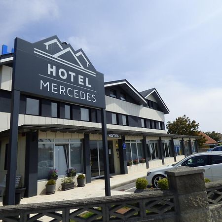 Hotel Mercedes カマルゴ  エクステリア 写真